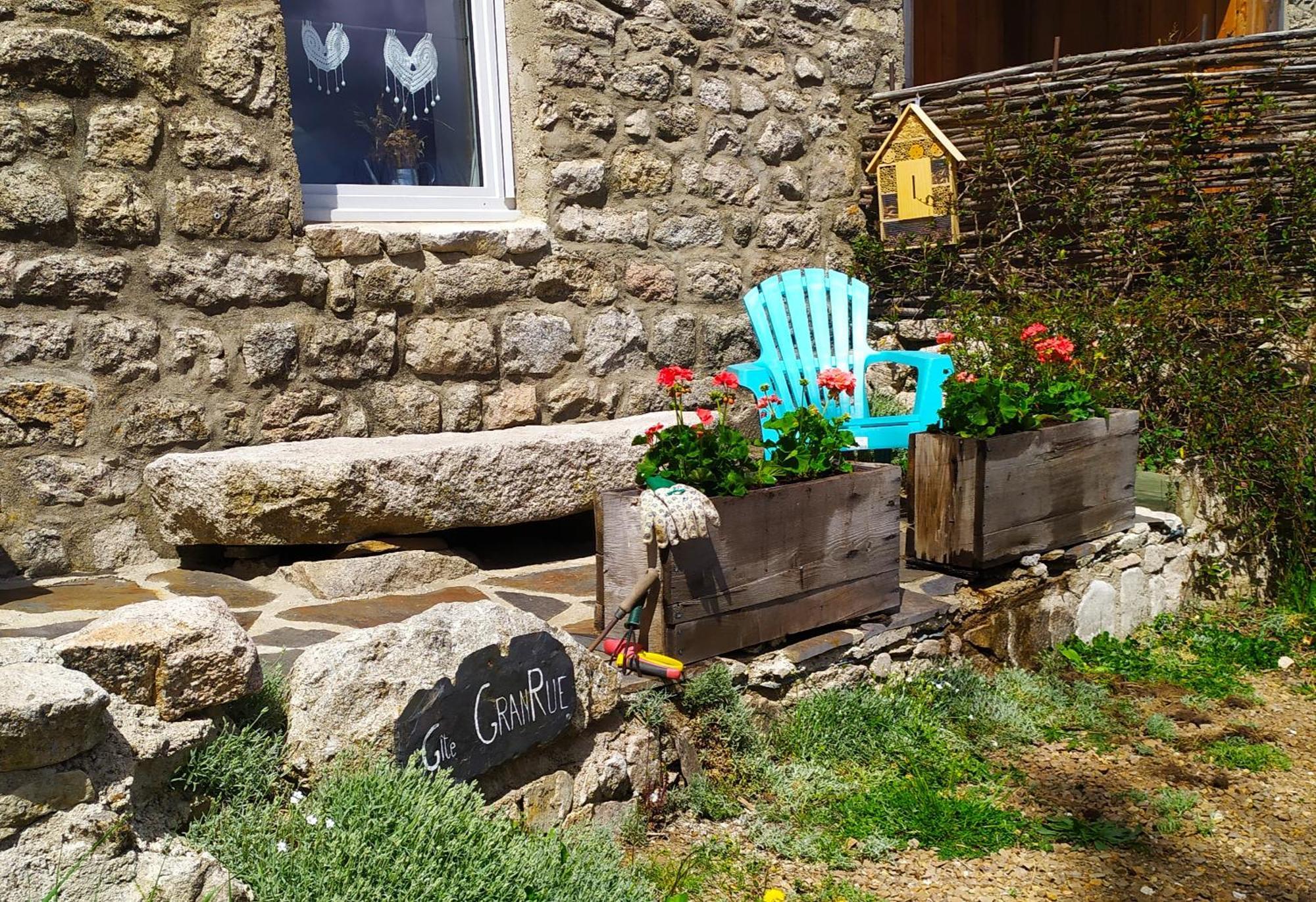 Gites La Boletiere Saint-Étienne-du-Valdonnez Pokoj fotografie